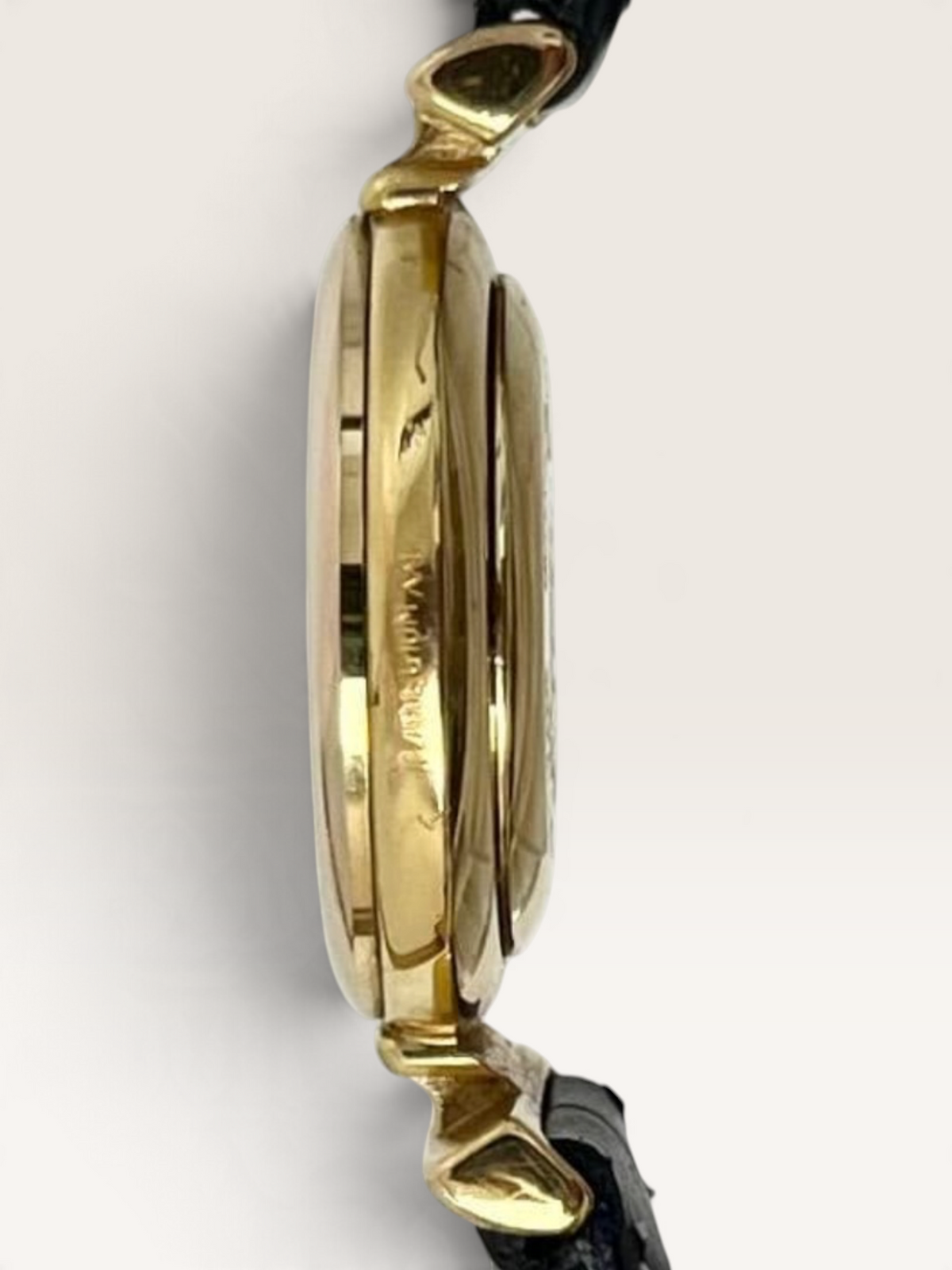 FENDI 320L FF Logo Black Dial Vintage Quartz Watch