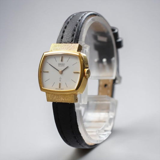 Seiko Quartz Gold Cushion-Case Leather Watch
