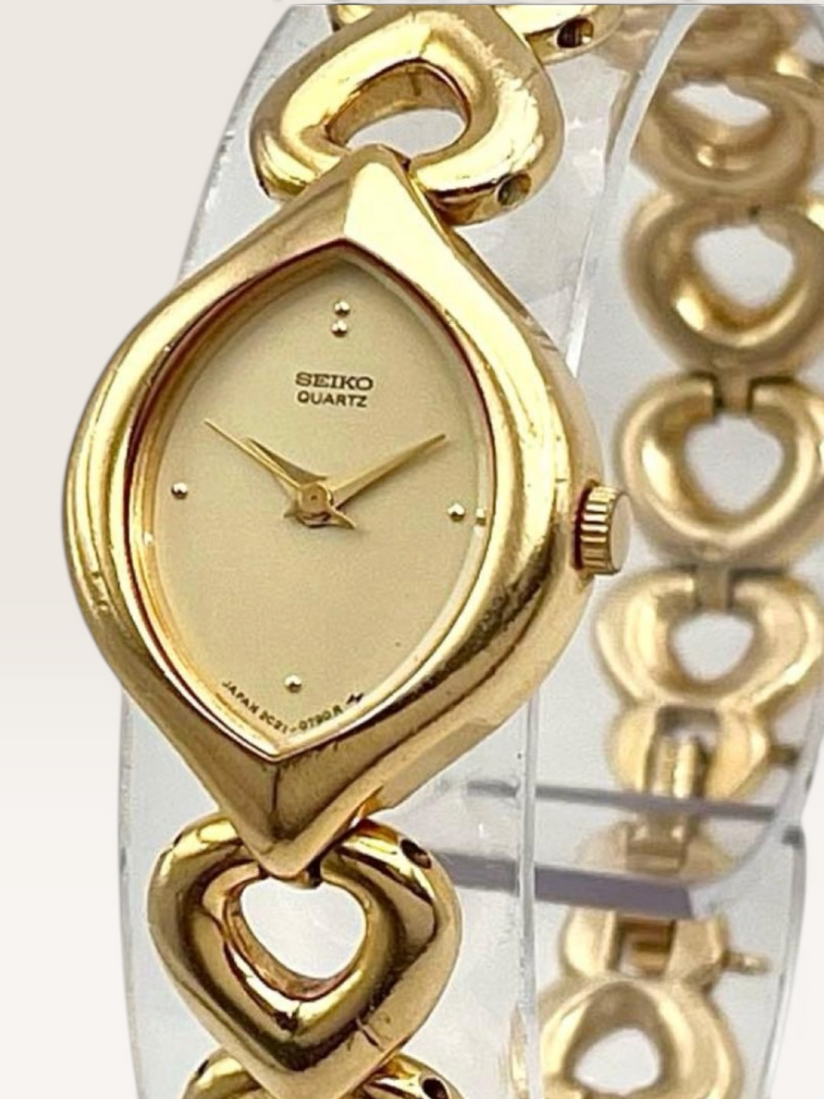 Vintage SEIKO Gold-Tone Heart Link Bracelet Watch