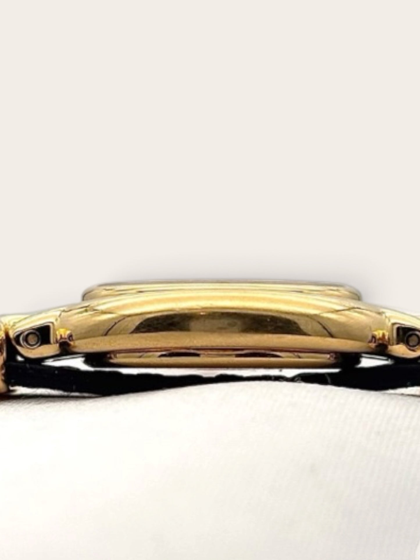 Fendi Oval Watch Black