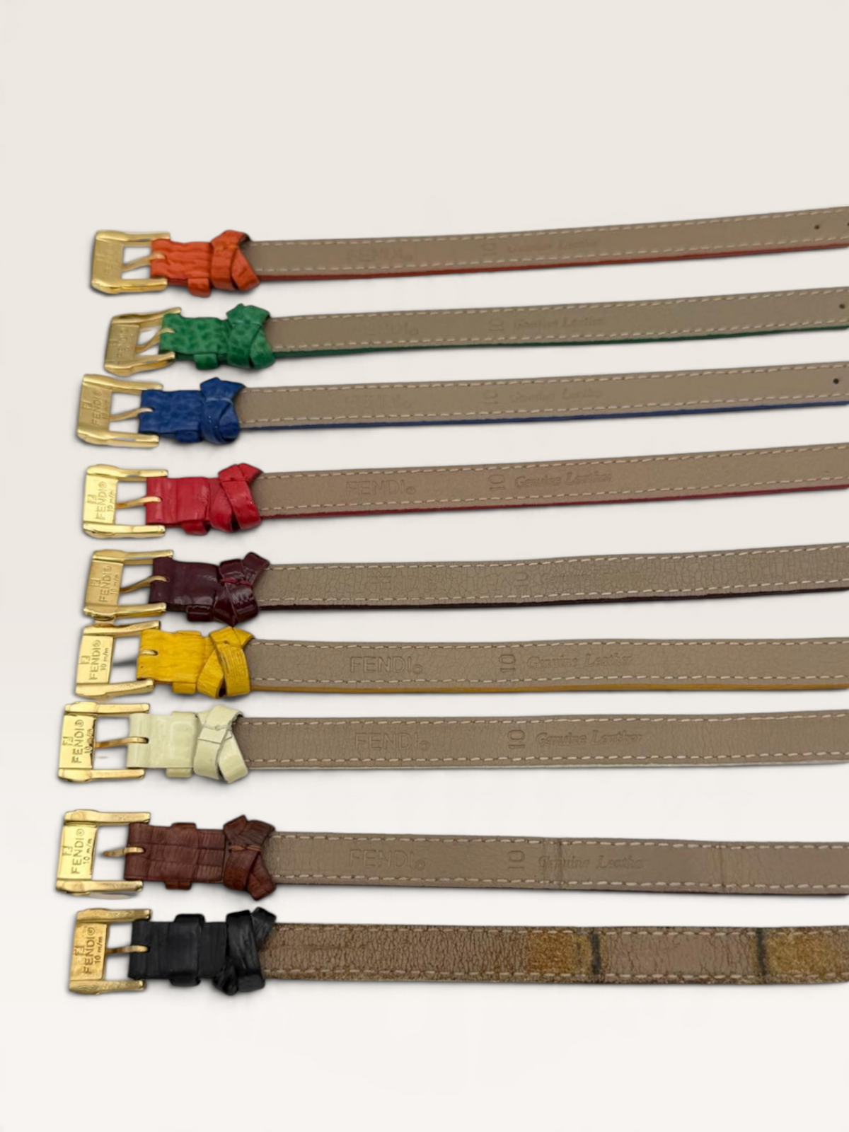 FENDI 640L Chameleon Vintage Quartz Watch with Nine Leather Straps