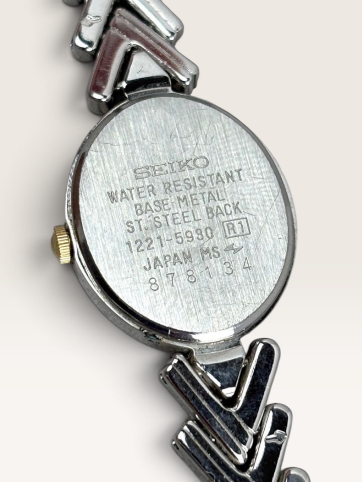 SEIKO Two-Tone Oval Vintage Watch