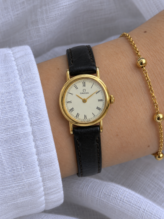 OMEGA De Ville Roman Numeral Quartz Vintage Watch