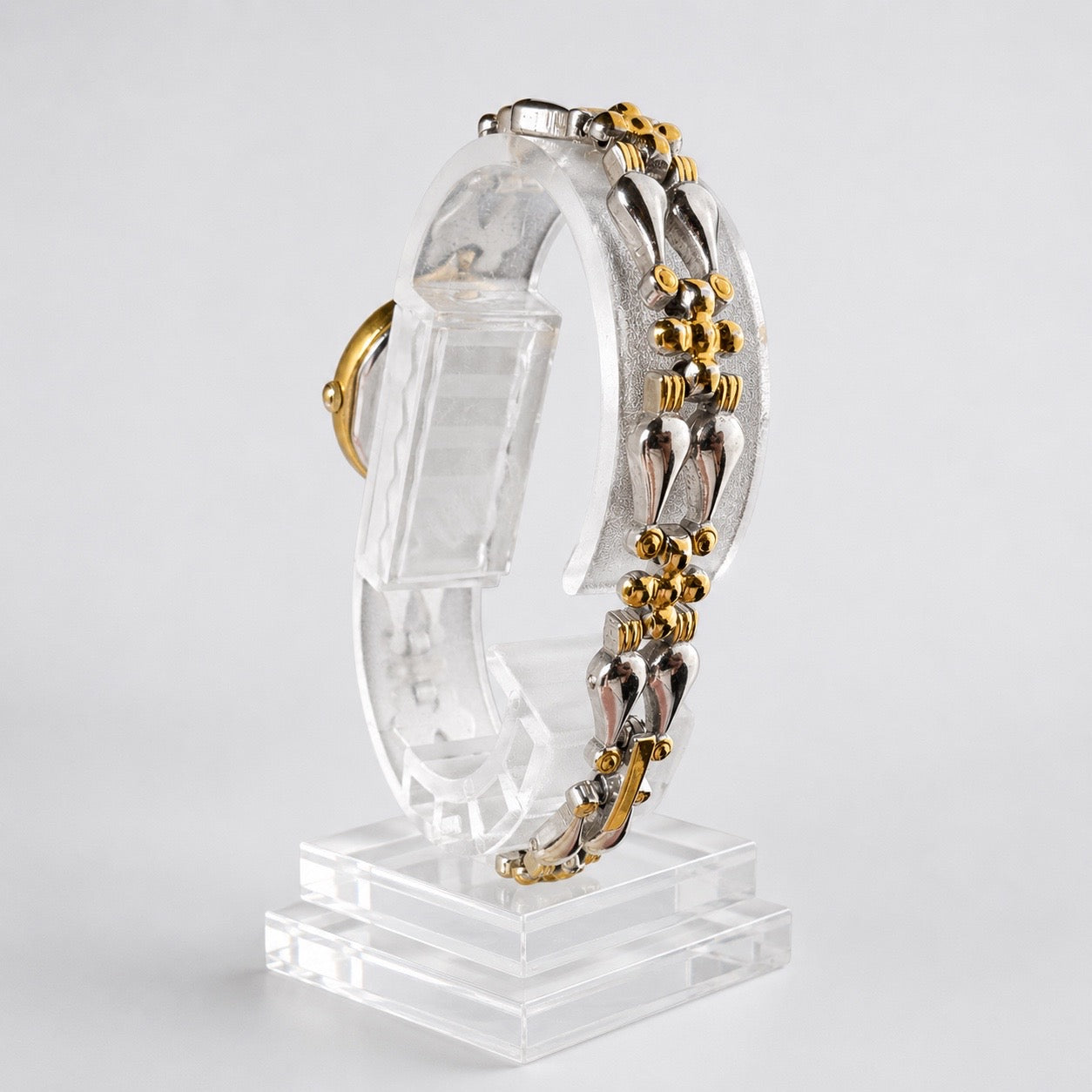 Vintage SEIKO Bracelet Watch, Gold Dial