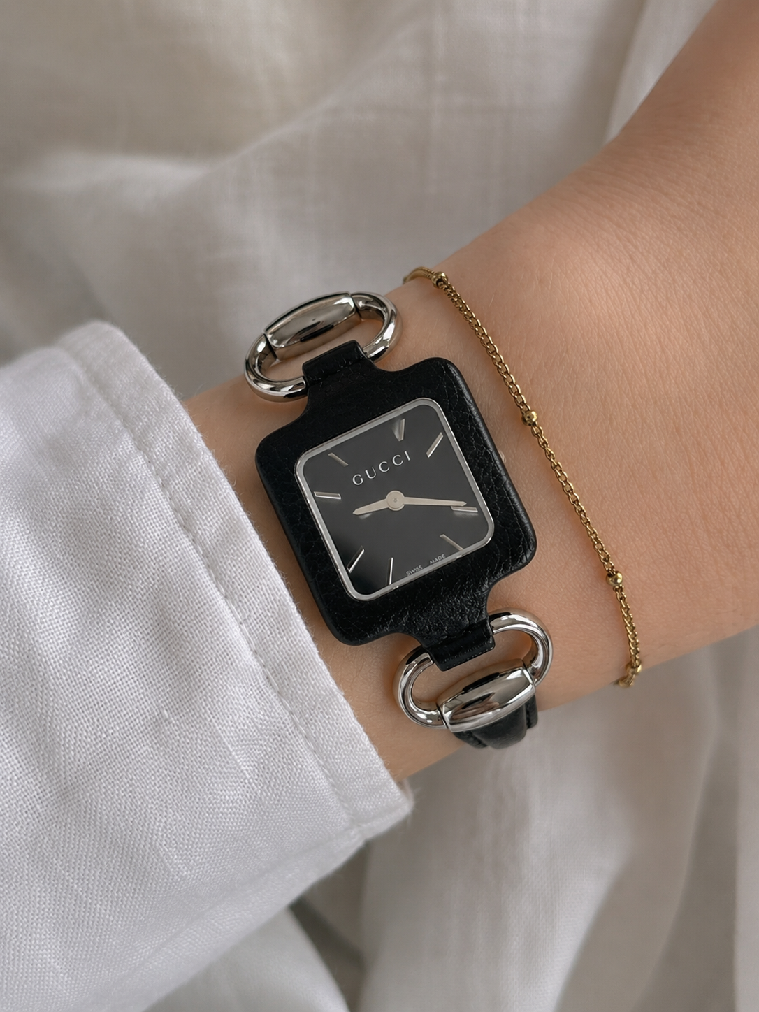 GUCCI  Horsebit Black Dial Watch