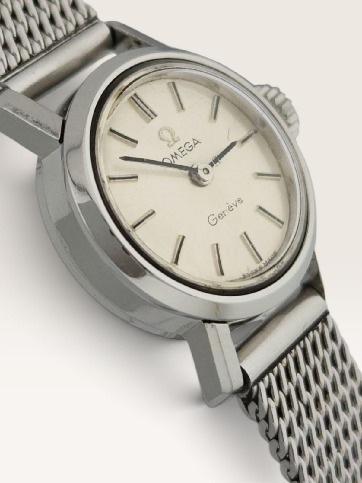 OMEGA Genève Manual-Wind Vintage Watch
