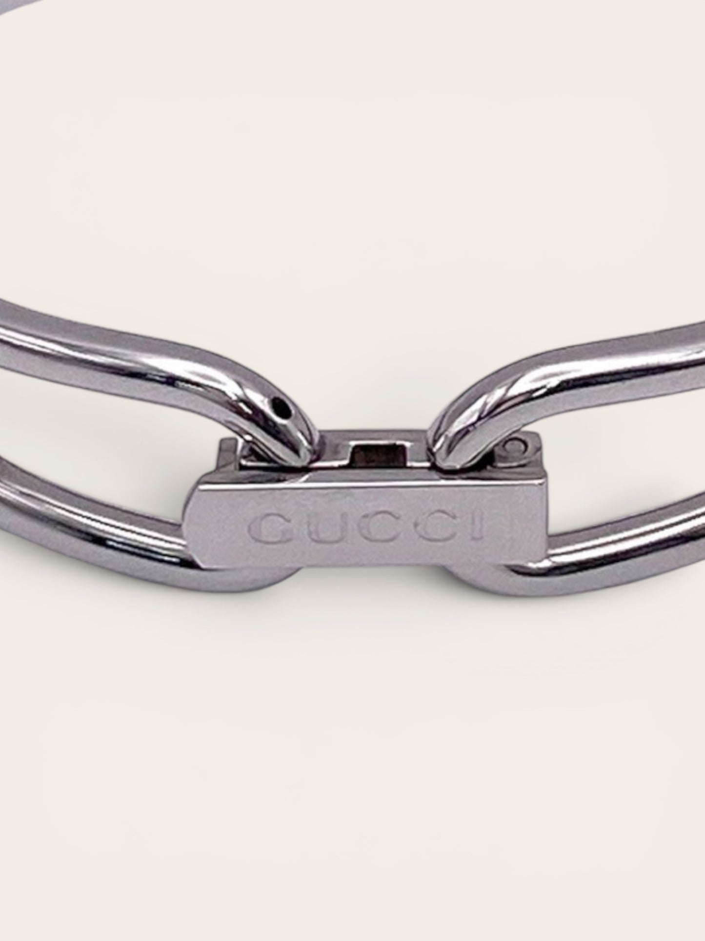 GUCCI Vintage Bangle Watch 1500L