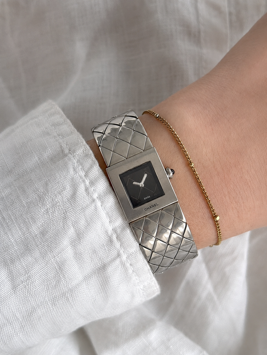 CHANEL Matelassé Watch H0009
