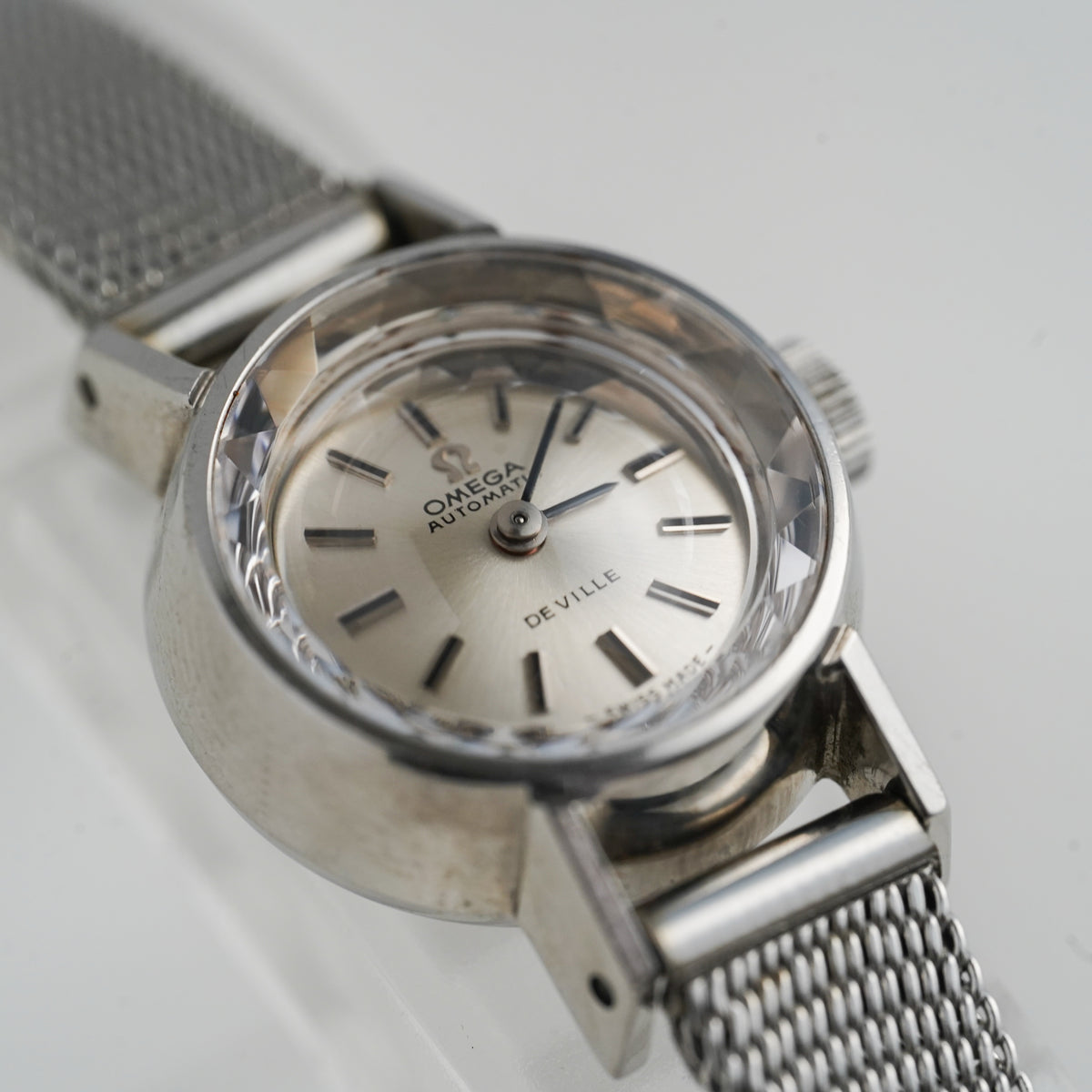Vintage Omega De Ville Cut Glass Cal.661 Automatic Watch