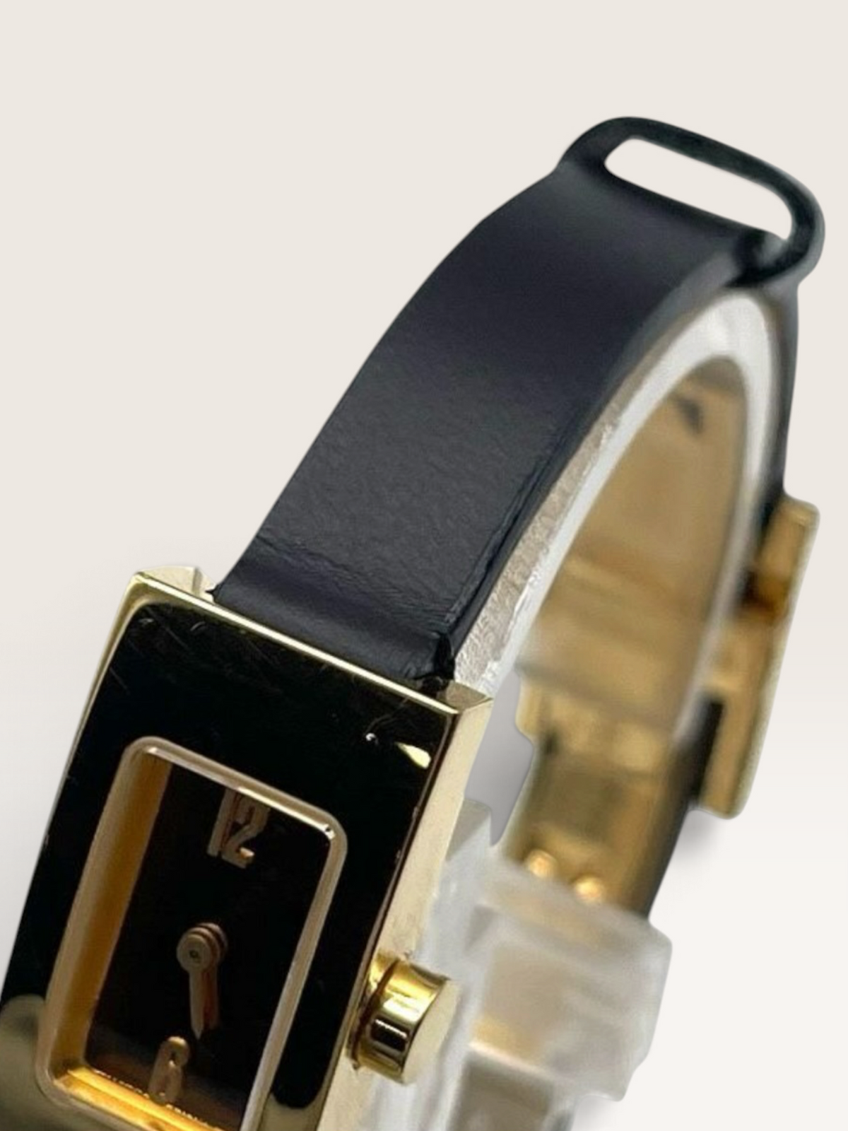 Vintage FENDI Gold-Tone Leather Strap Watch