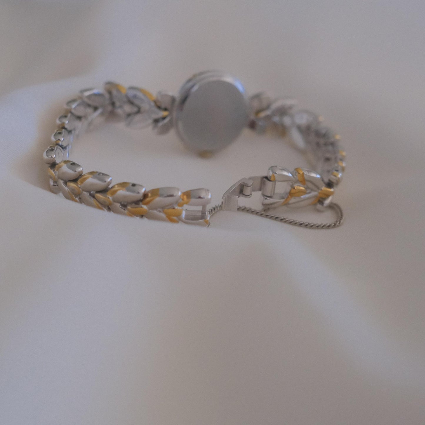Seiko TISSÉ Laurel-Motif Two-Tone Bracelet Watch