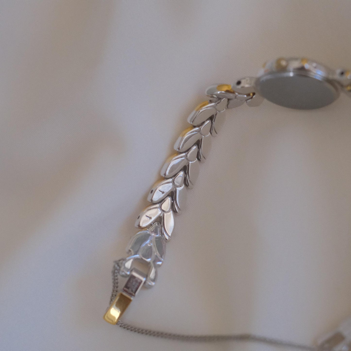 Seiko TISSÉ Laurel-Motif Two-Tone Bracelet Watch