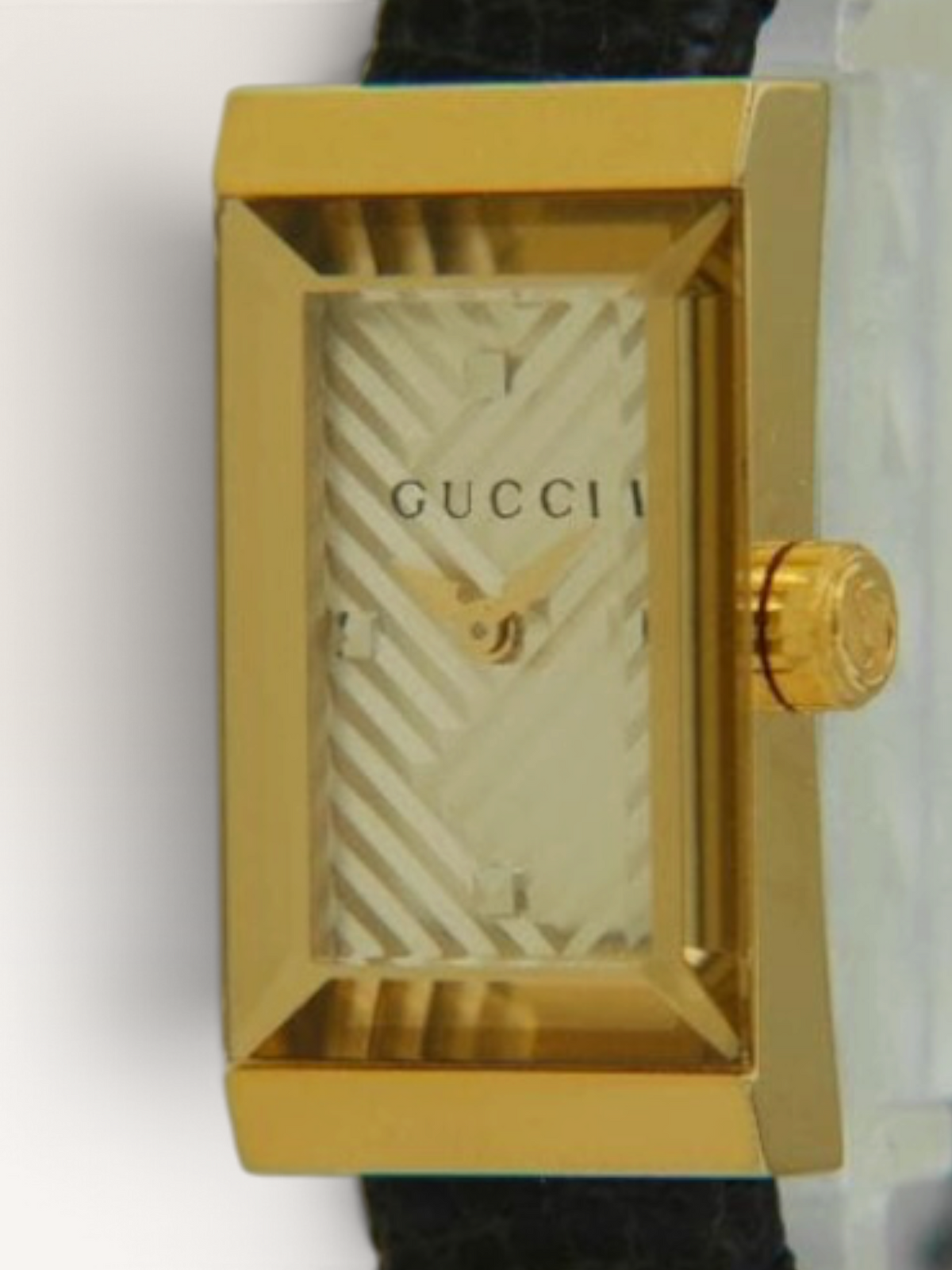 GUCCI Rectangular Vintage Watch