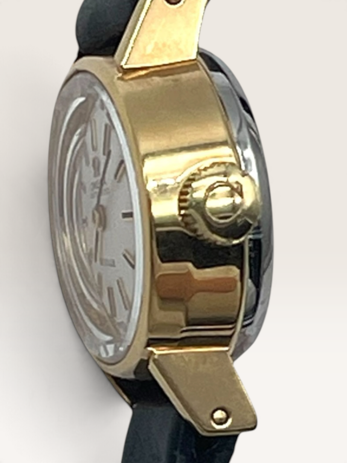 OMEGA De Ville Vintage Watch with Faceted Crystal