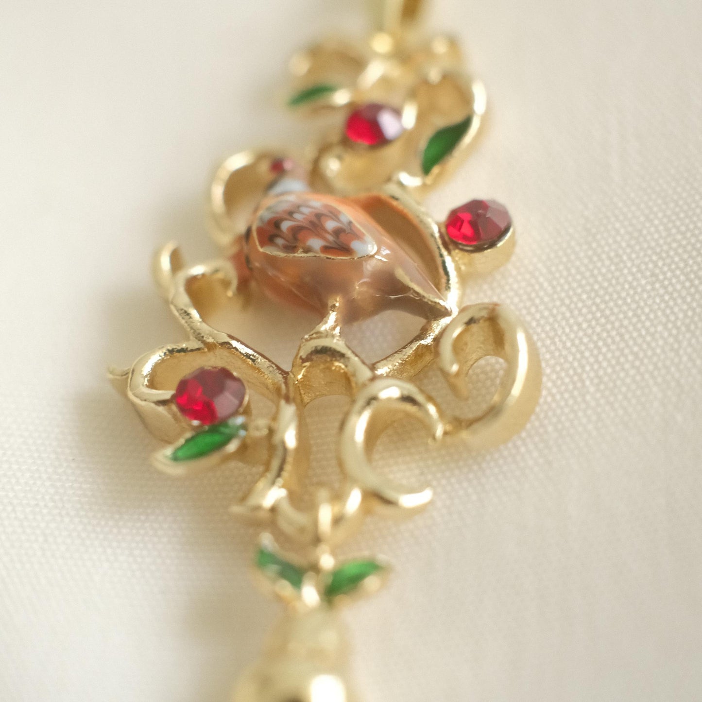 Partridge and Parl Lattice Pendant
