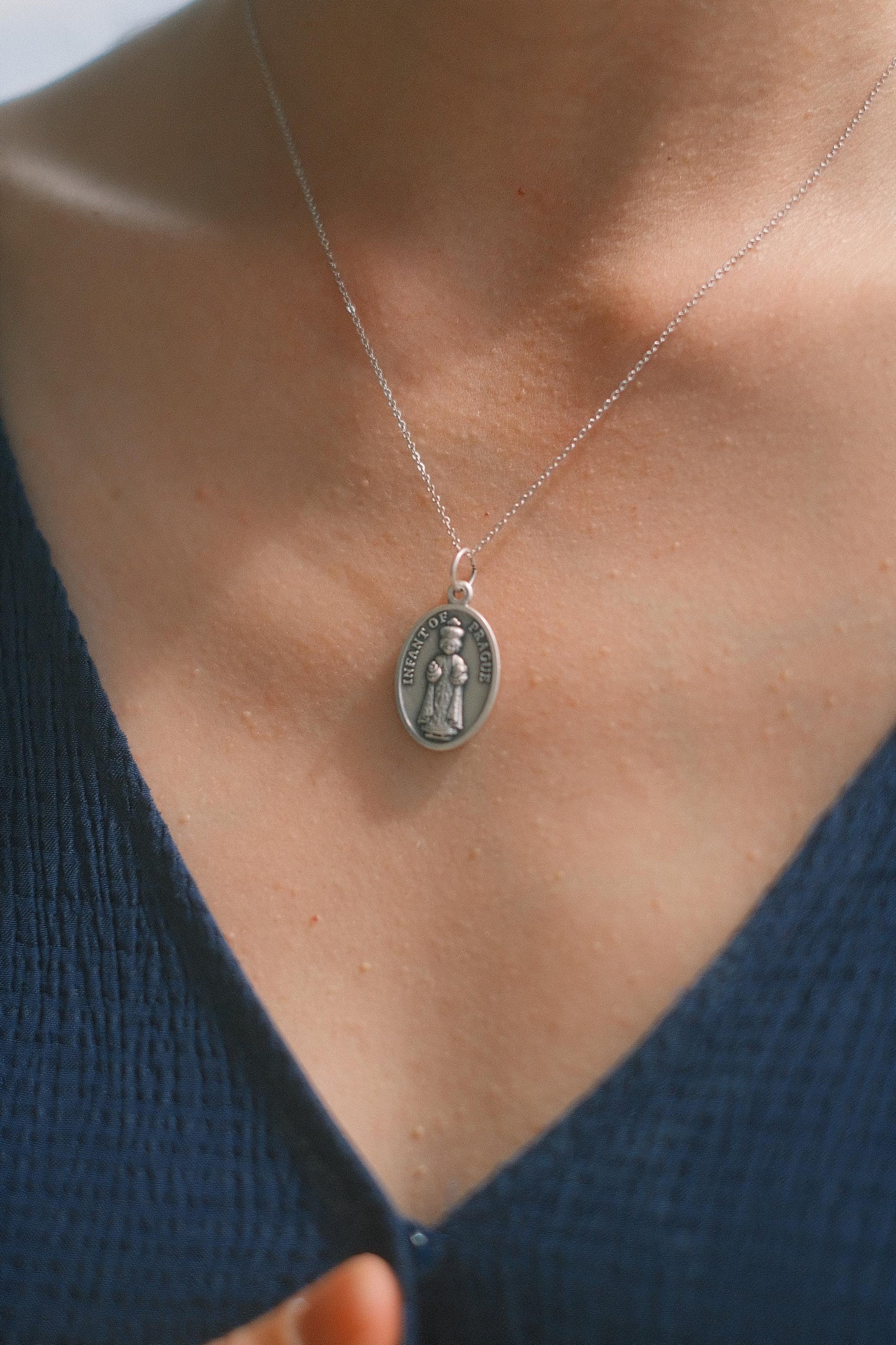 The Italian Médaille Pendant Necklace Collection: Infant of Prague