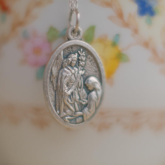 The Italian Médaille Pendant Necklace Collection: St. Gabriel