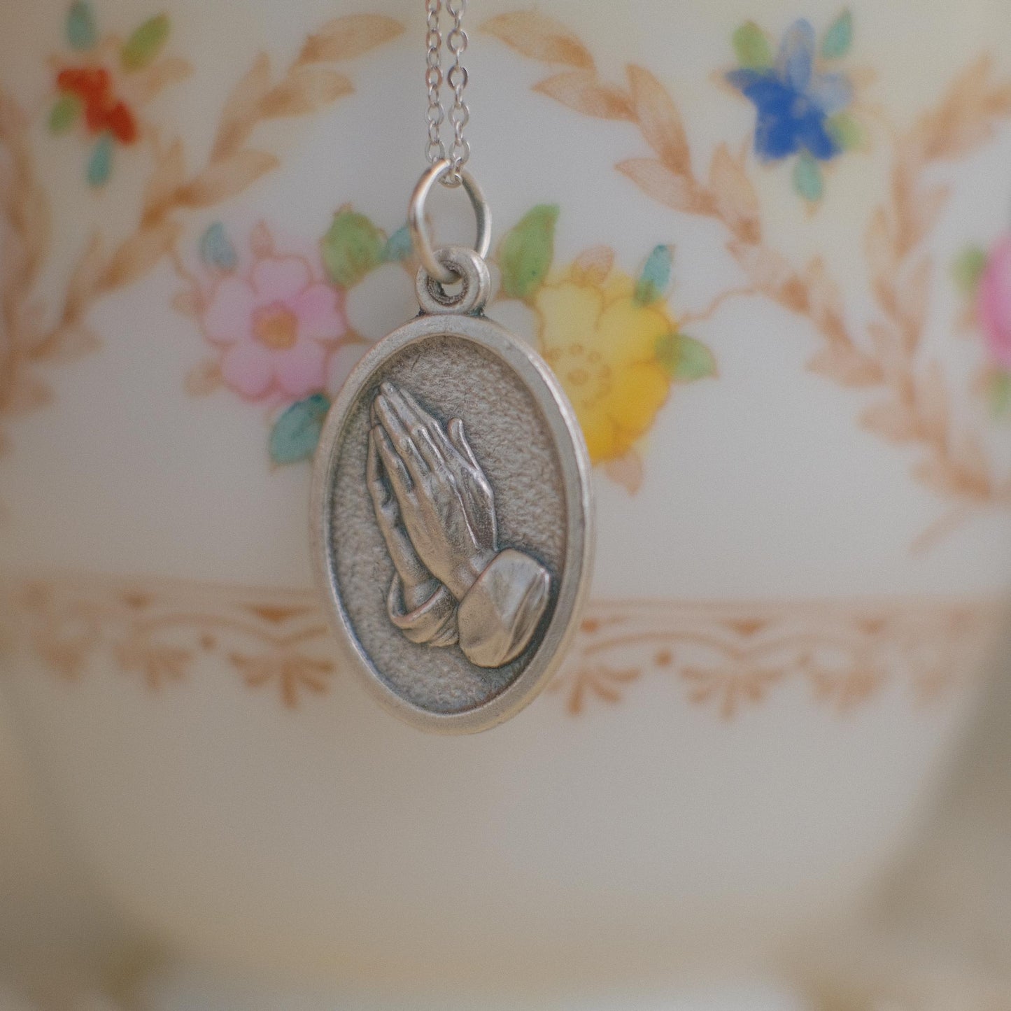 The Italian Médaille Pendant Necklace Collection: St. Gabriel