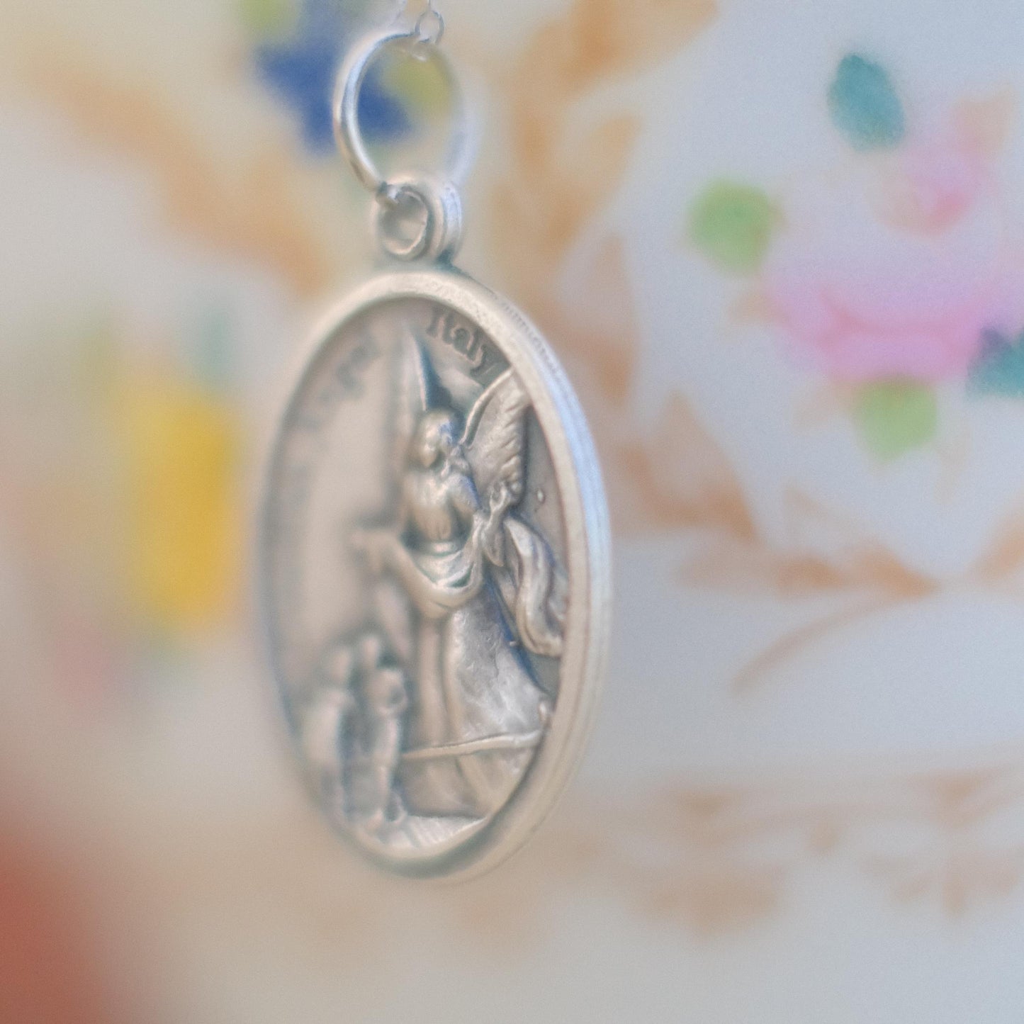 The Italian Médaille Pendant Necklace Collection: Guardian Angel