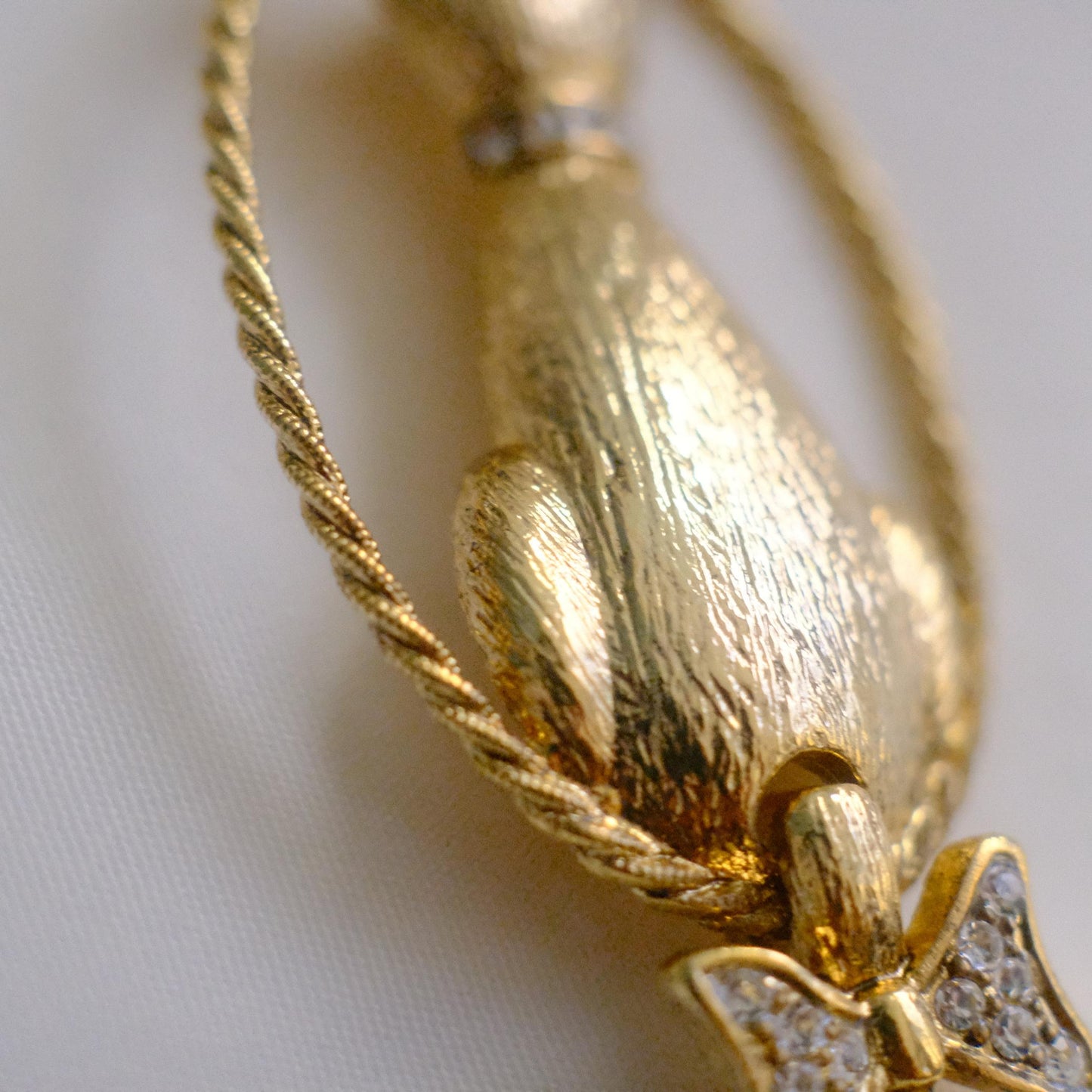 Cat Brooch
