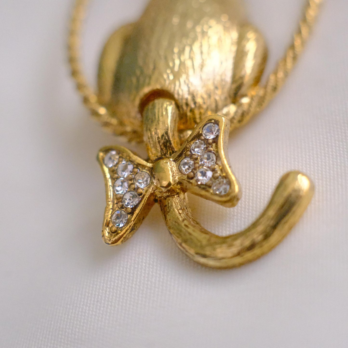 Cat Brooch