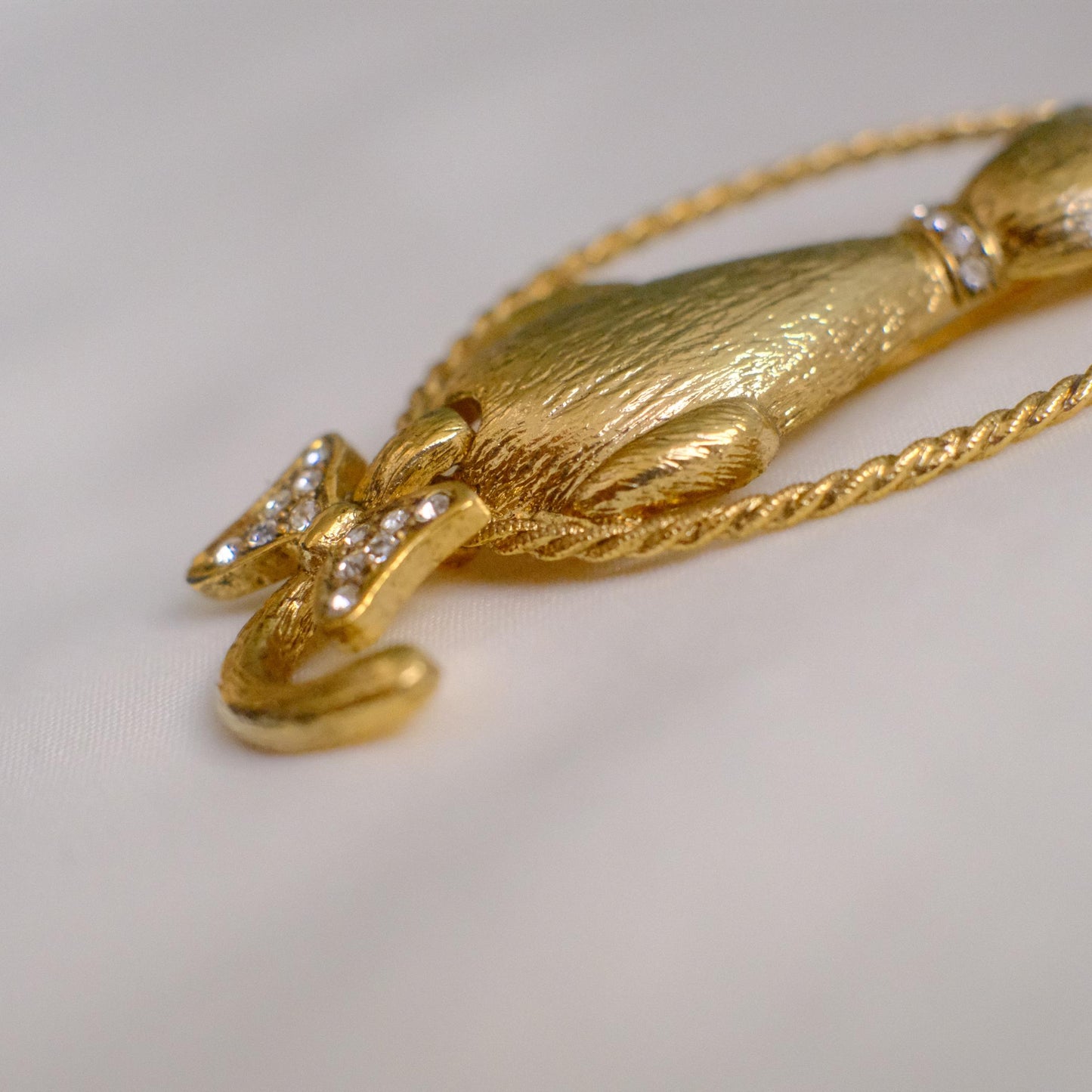 Cat Brooch