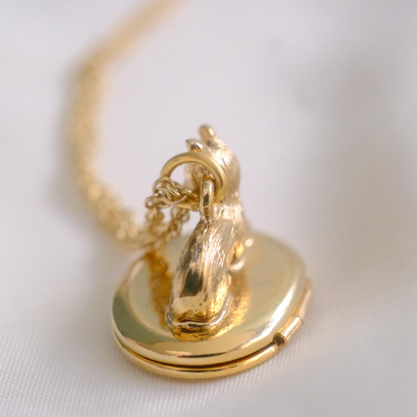 Cat Pendant Necklace