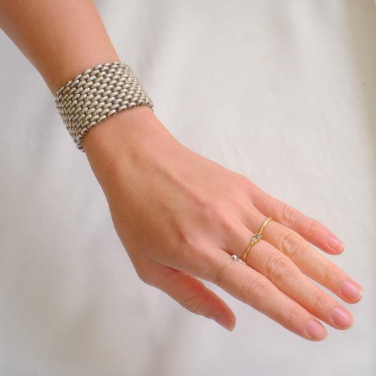 Vintage Wide Mesh Link Bracelet / Silver