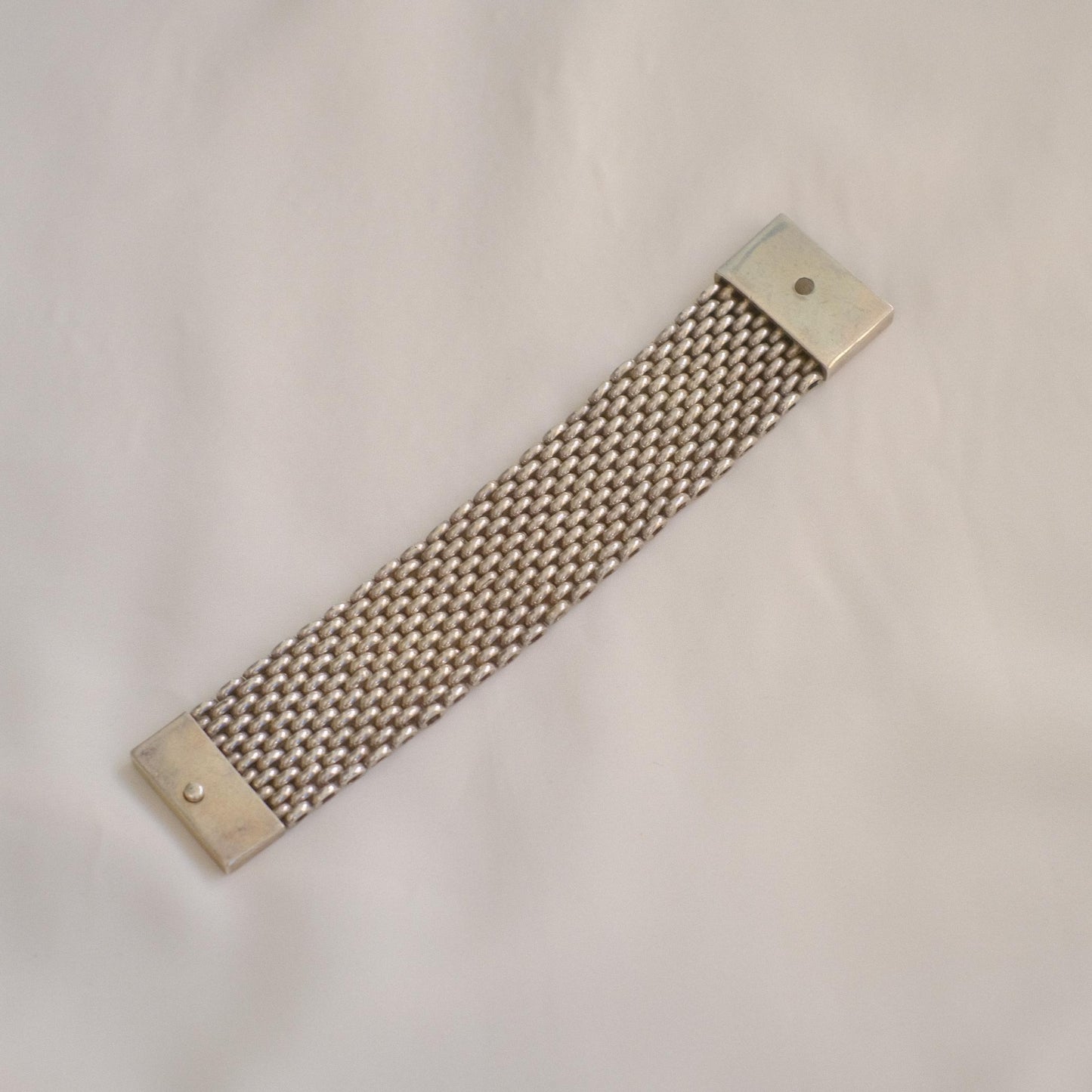 Vintage Wide Mesh Link Bracelet / Silver