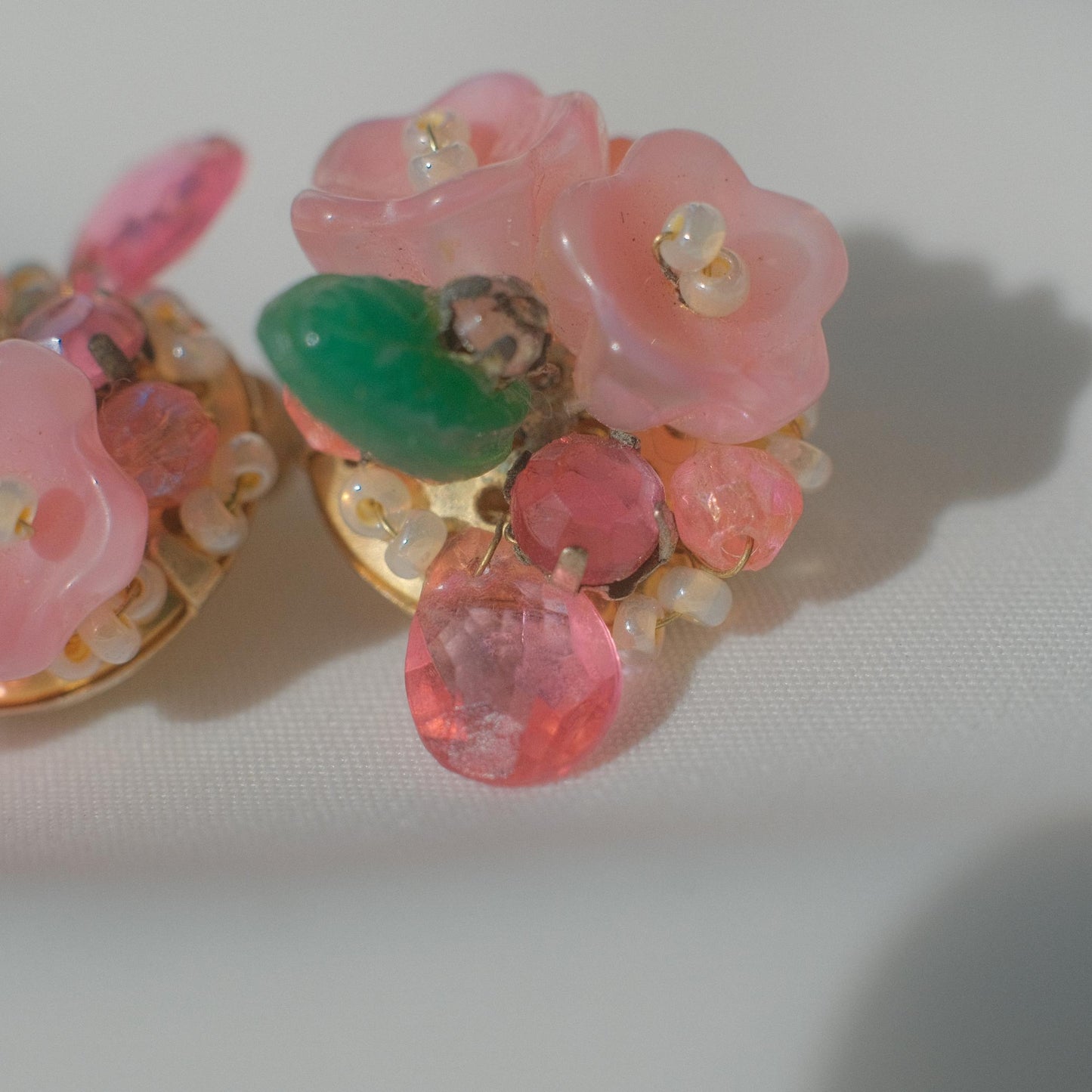 Vintage pink floral bead earrings