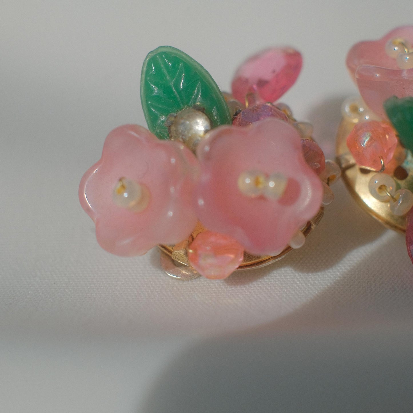 Vintage pink floral bead earrings