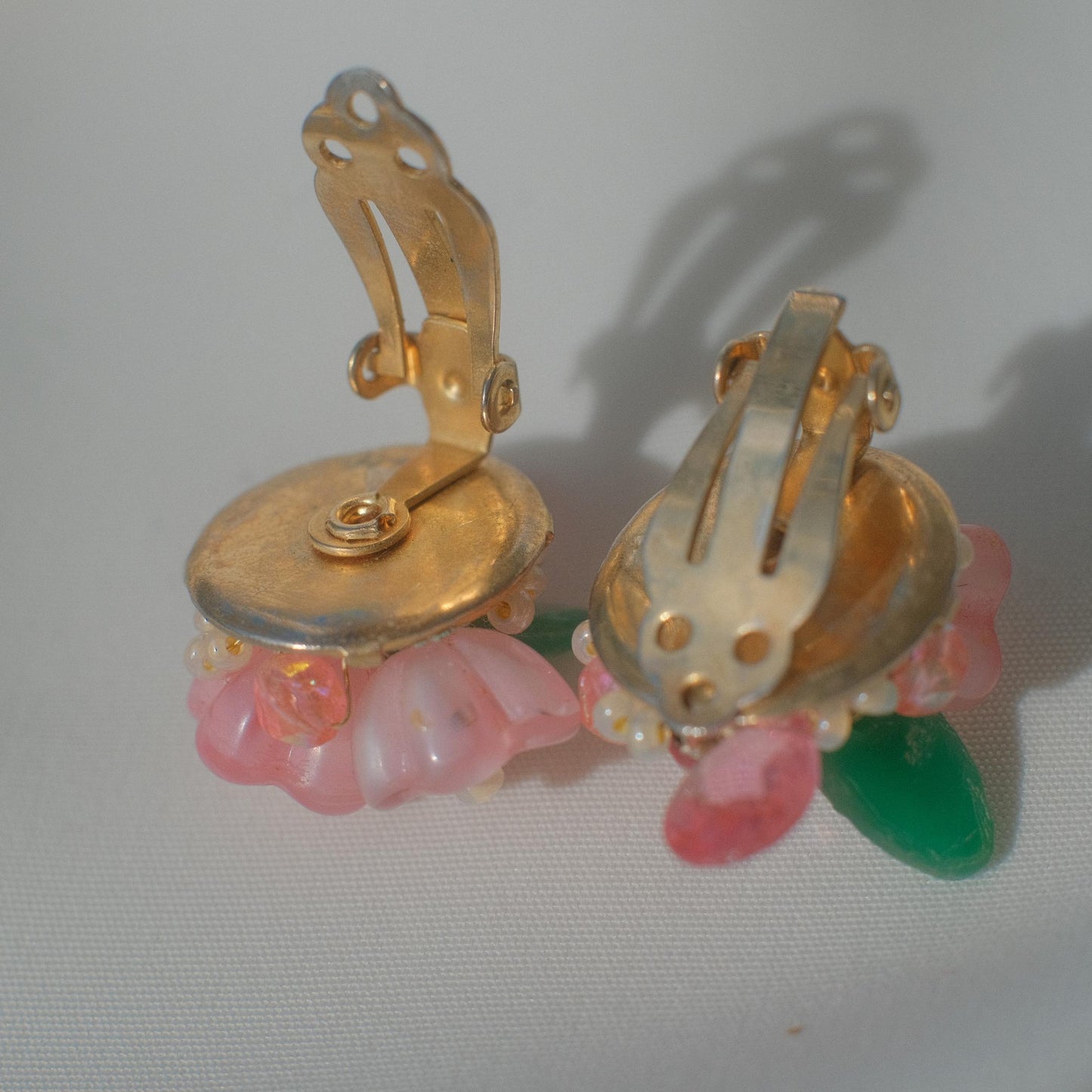 Vintage pink floral bead earrings
