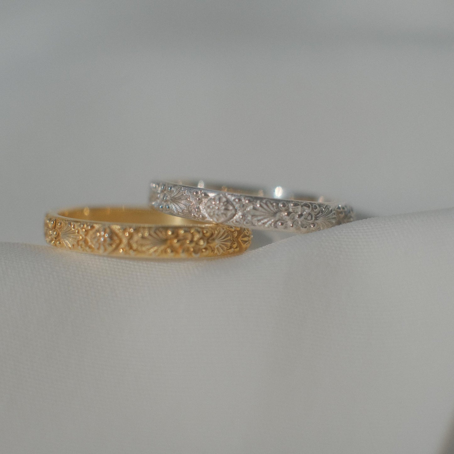 EMMA KRAFFT Victorian Wedding Band in Gold