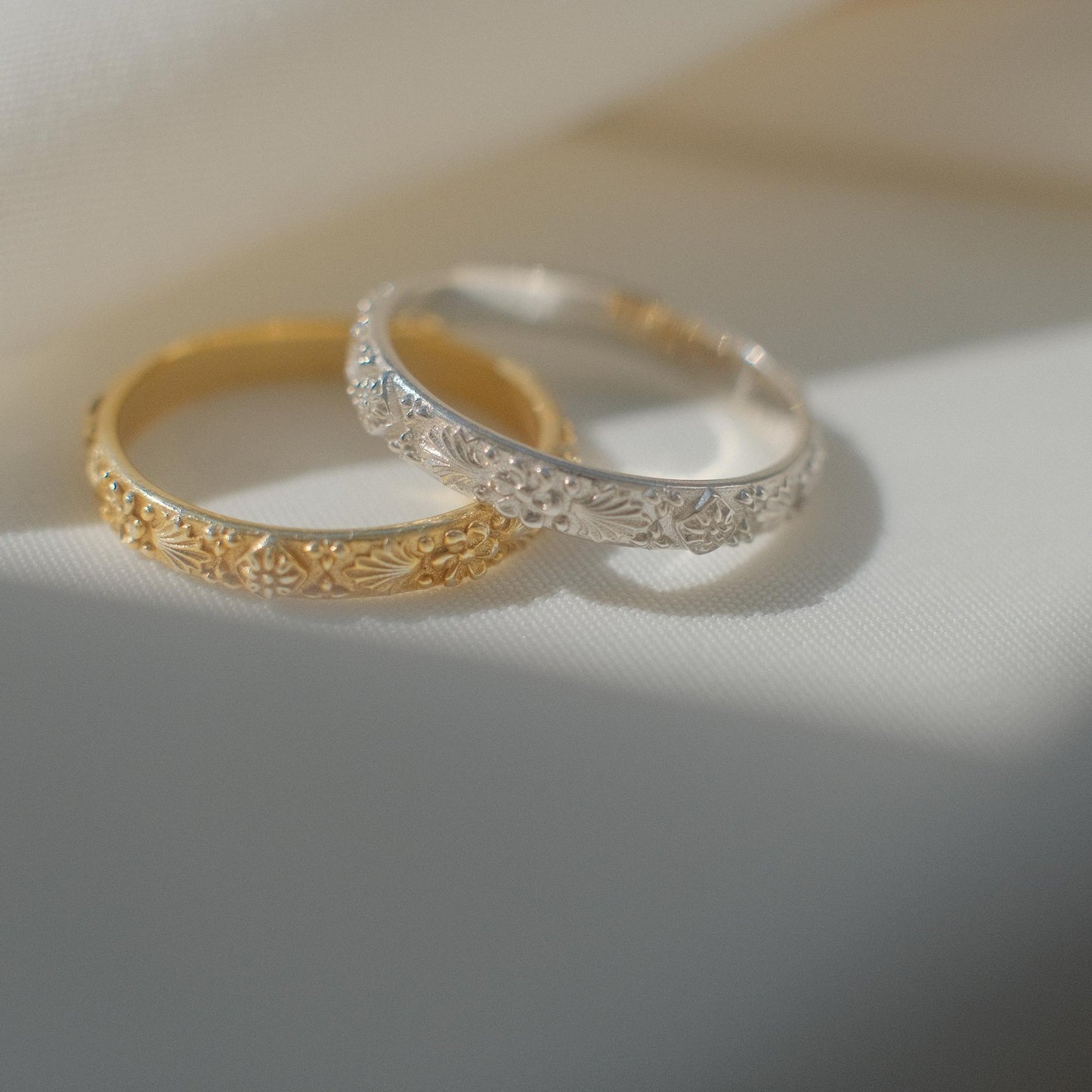 EMMA KRAFFT Victorian Wedding Band in Silver