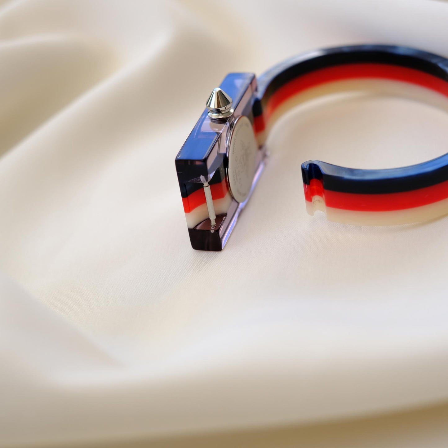Vintage Gucci Web Watch - Boxed