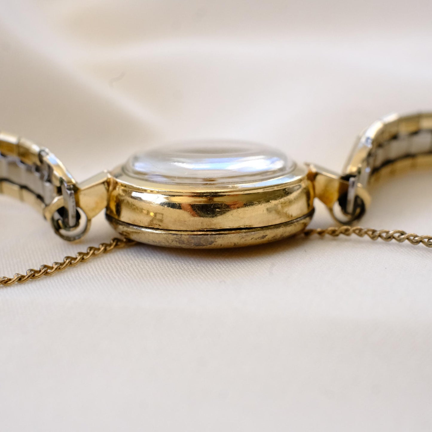 Vintage Omega Round Türler Watch