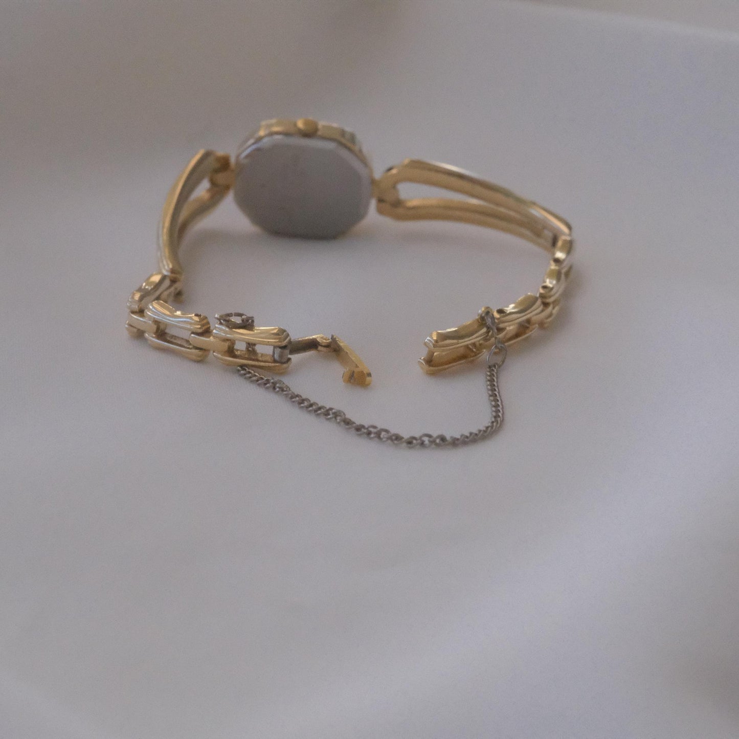 Seiko Quartz Gate Bracelet