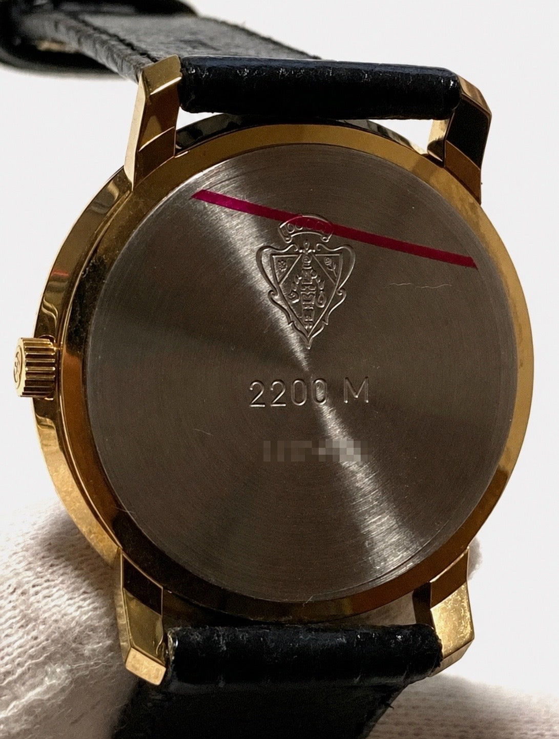 Vintage Gucci 2200M Gold-Filled Round Watch (White Dial)