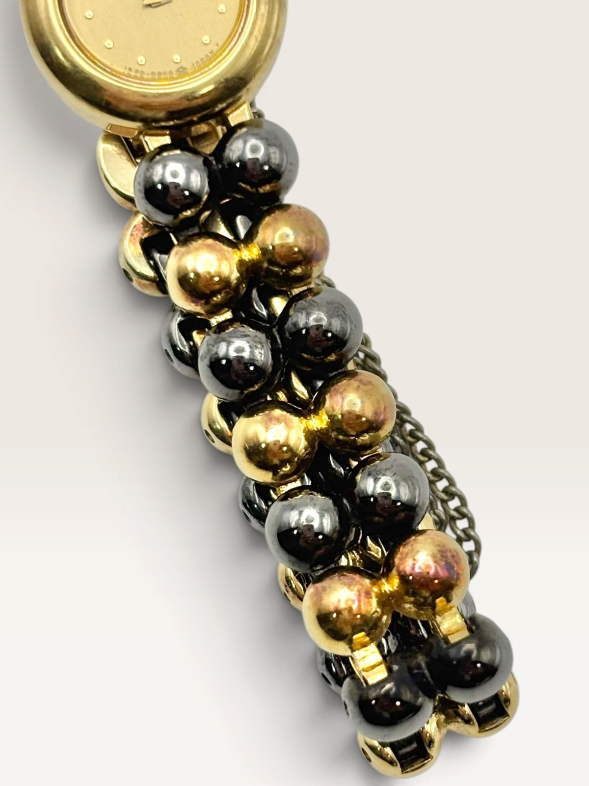 SEIKO 1E20-0290 Vintage Two-Tone Beaded Bracelet Quartz Watch