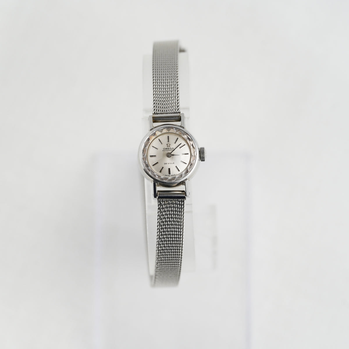 Vintage Omega De Ville Cut Glass Cal.661 Automatic Watch