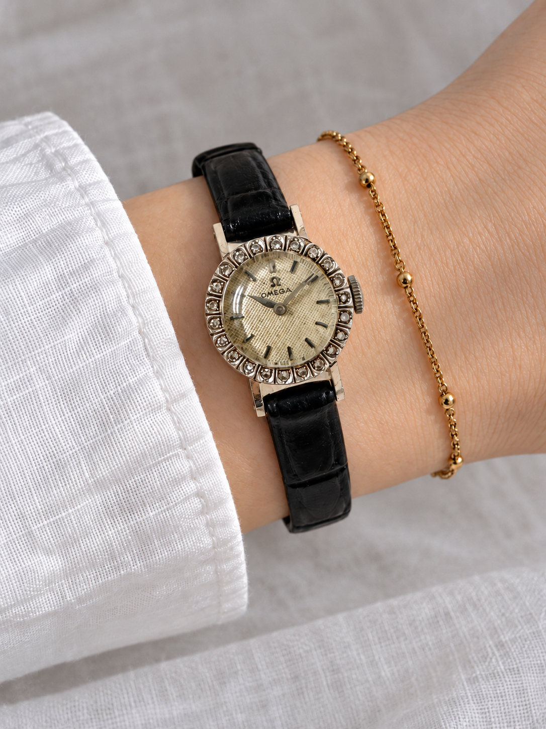 OMEGA Platinum Diamond Bezel Cal.481 – Vintage Manual Watch