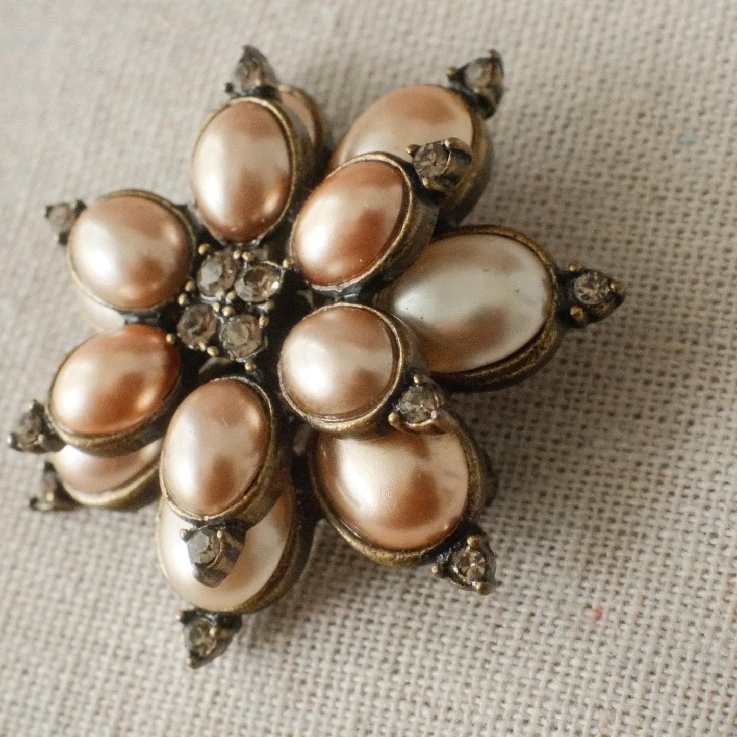 Vintage Floral Motif Shell Brooch