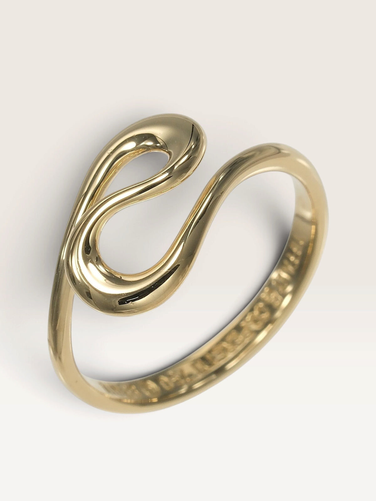 TIFFANY &amp; Co. Open Wave 18K Yellow Gold Ring