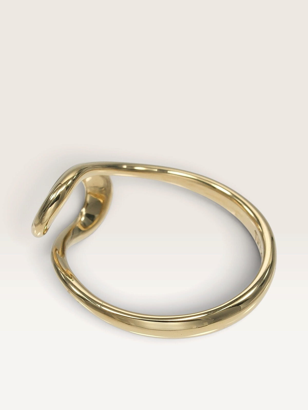 TIFFANY &amp; Co. Open Wave 18K Yellow Gold Ring