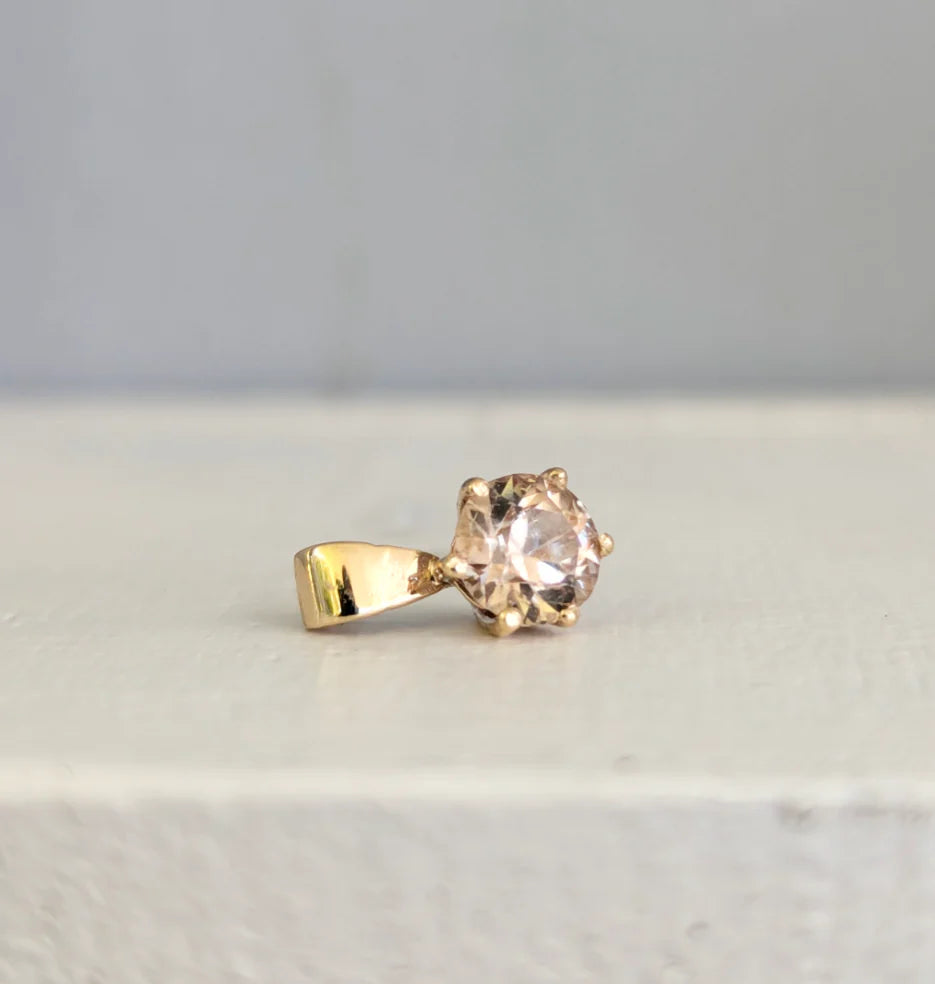 Vintage 9ct Yellow Gold Champagne Harts Ranges Zircon Pendant Top