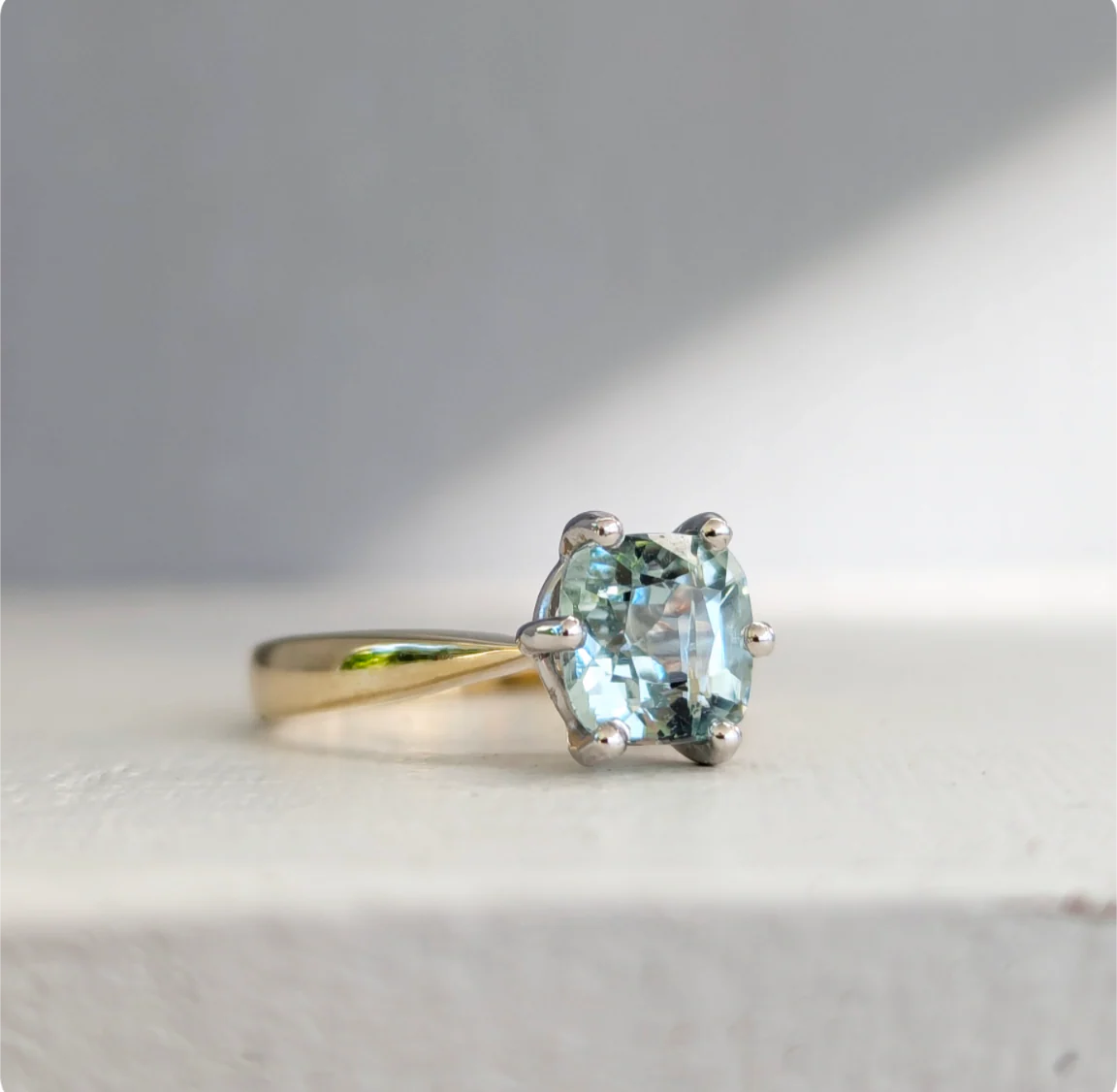 Vintage 9ct Yellow & White Gold Ring with Ethereal Natural Tourmaline