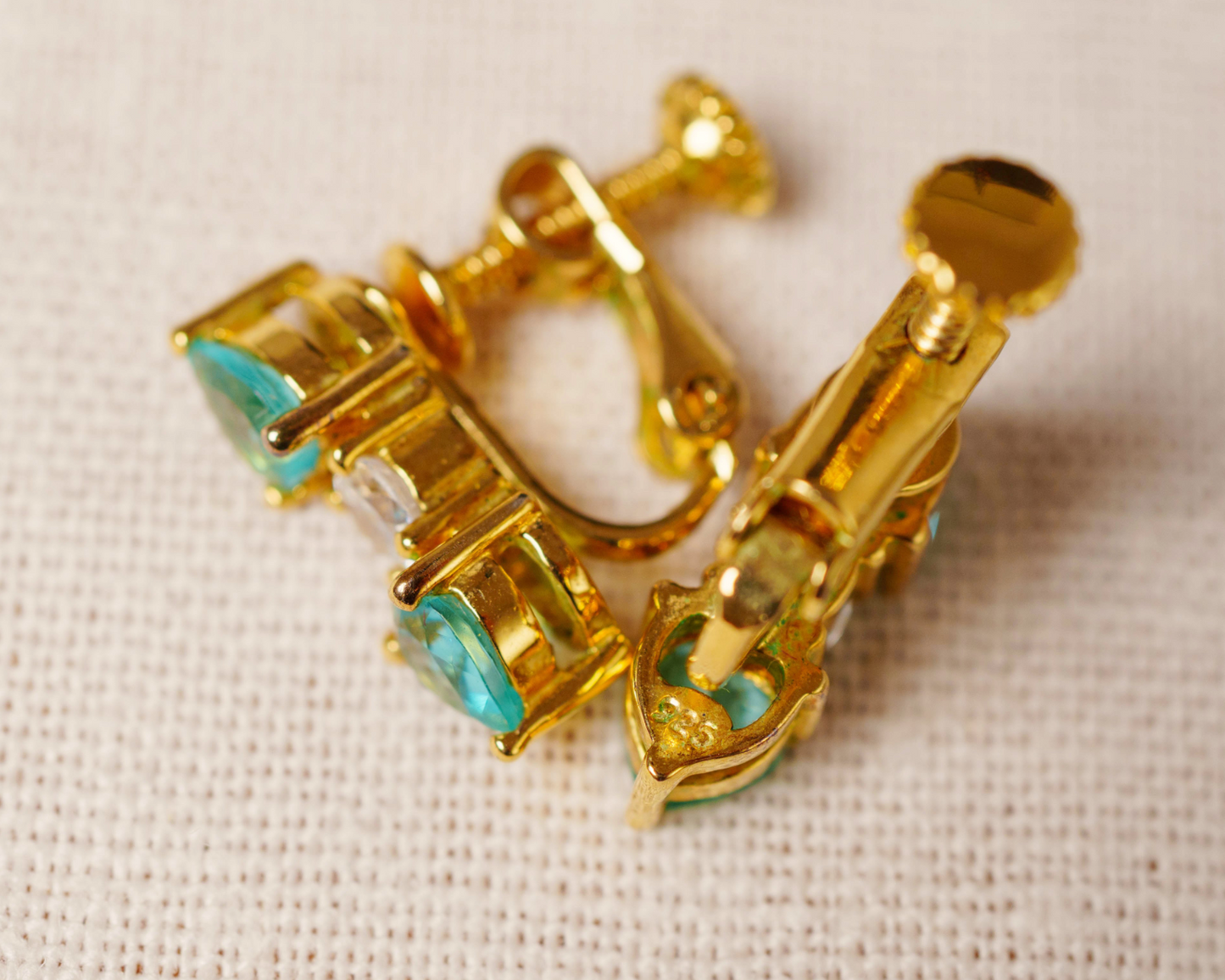 Vintage Heart Motif Rhinestone Earrings