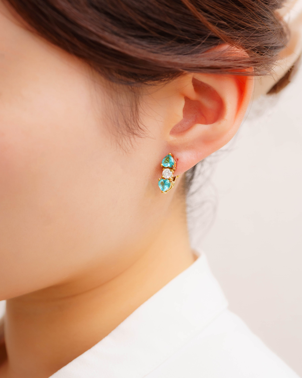 Vintage Heart Motif Rhinestone Earrings