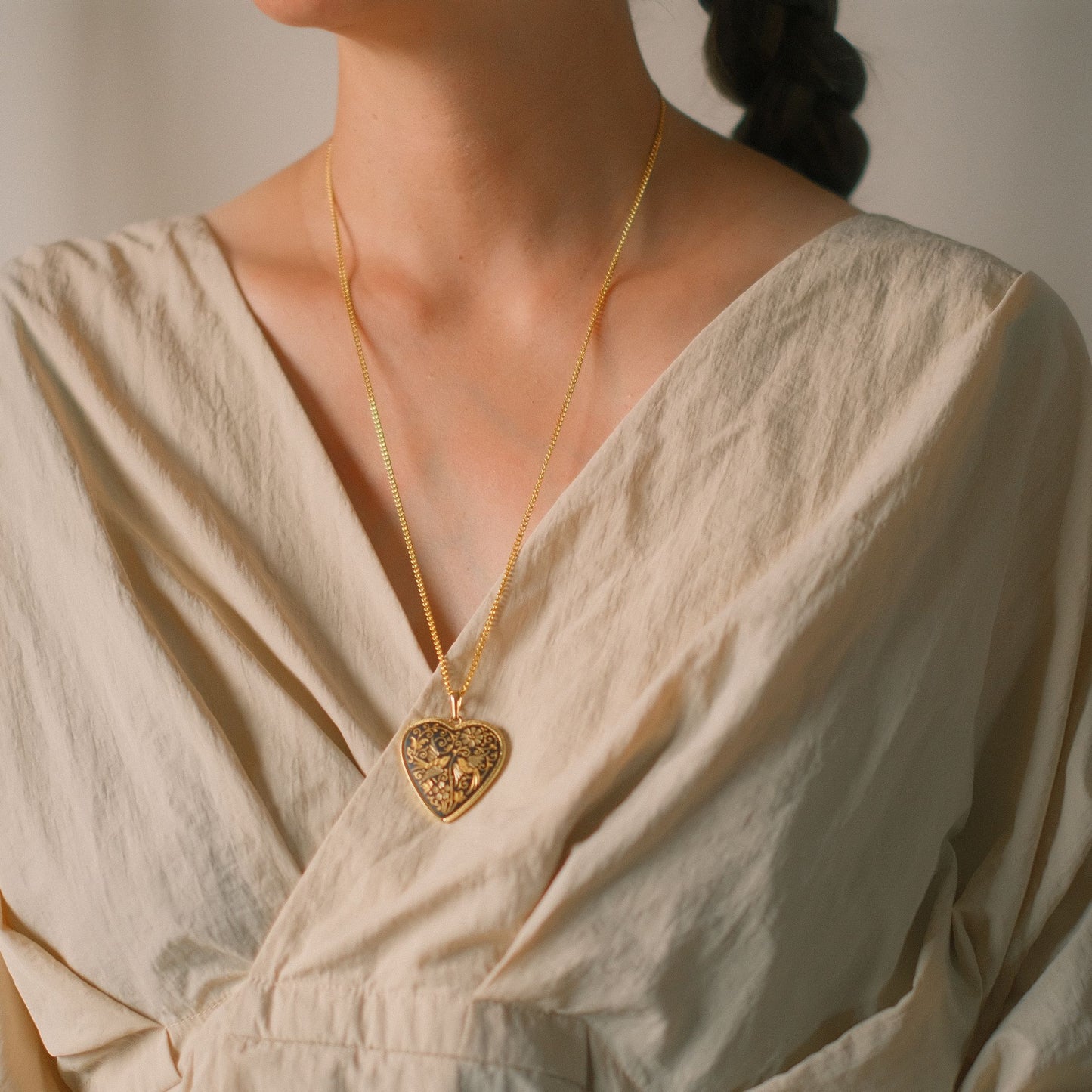 Continental Collection 1: ダマスクスペンダント "Alba"