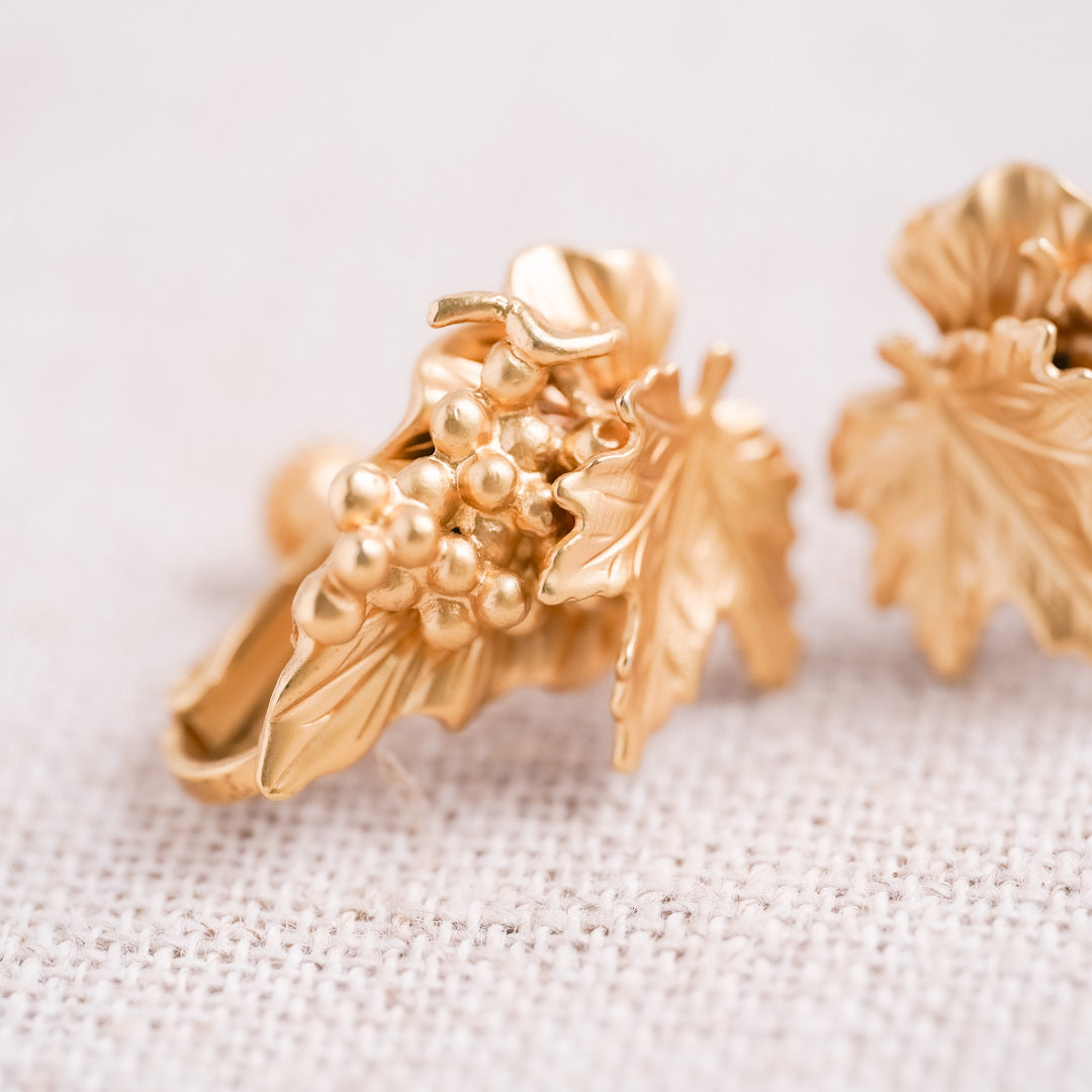 Vintage Grape Motif Earrings